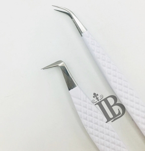 Pinzas de extensión de pestañas de alta demanda con punta curva de 90 grados para volumen, puntas de fibra antideslizantes y mango de diamante - Product Image 6