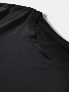 Camisetas de Hombre de Alta Calidad con Estampado DTG Oversize, Diseño de Hombro Caído, Logotipo Personalizado, Estampado DTG, Tejido Pesado y Ajuste Holgado - Product Image 3