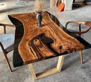 Table à manger rectangulaire moderne en noyer massif avec bord naturel et résine époxy bleue, pieds en métal noir, mobilier de salle à manger sur mesure, entrée d'entrepôt - Product Image 4