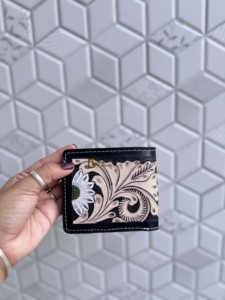 New 2026 Wholesale Hand Tooled Leather <b>Wallet</b> Men's Long Zipper Multi Uses <b>Wallet</b> Hot Sale Fashion Flower Cash <b>Holder</b> Daily Use - Product Image 2