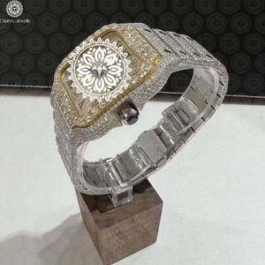นาฬิกาข้อมือผู้ชาย Charm Luxury สแตนเลสสตีลทรงเหลี่ยม ขอบหน้าปัดประดับเพชร หน้าปัดโปร่งใส ระบบอนาล็อก กลไกจักรกล ขนาดตัวเรือน 40 มม. กันน้ำ 10 บาร์ - Product Image 2