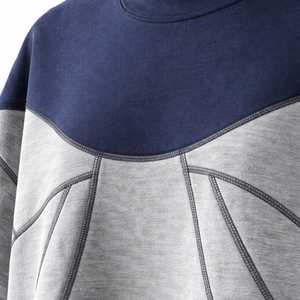 Camiseta Oversize para Hombre con Bloques de Color, Manga Corta, Cuello Redondo, Tejido Casual, Gris Marino Sólido con Ribete en Contraste, 100% Algodón - Product Image 6
