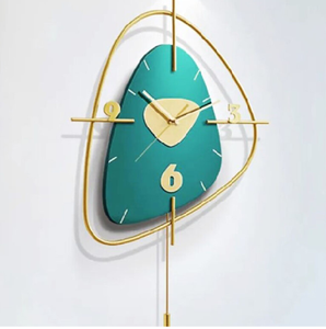 Elegante reloj de pared con marco circular minimalista que muestra formas abstractas asimétricas modernas, disponible a precios de mayorista. - Product Image 3
