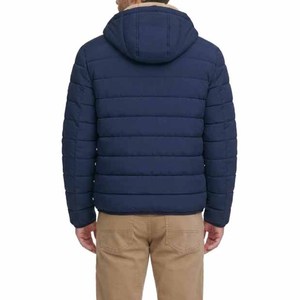 Chaqueta acolchada personalizada para hombre, color morado, con capucha, cierre de cremallera, poliéster/algodón, diseño personalizado, de alta calidad, informal. - Product Image 6