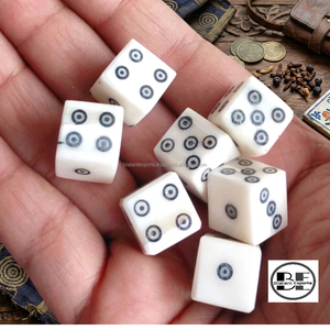 Dés de jeu cubiques en os de buffle blanc poli faits à la main, couleurs personnalisées, design personnalisable, caractéristiques écologiques par Blatant export - Product Image 4