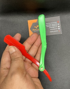 High Quality Luxury Stainless Steel Folding Straight <b>Razor</b> Plastic Handle Single Blade Barber Use Shaving Tool <b>for</b> <b>Men</b> - Product Image 2