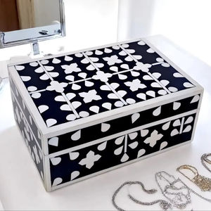 Boîte à bijoux artisanale en os incrusté, motif floral marocain, écologique, pour rangement décoratif, décoration de table, nouvel an - Product Image 1