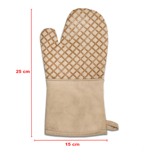 Latest Collection Oven Mitten's With Custom Design Fashionable Soft Cotton Oven Glove for Kitchen at cheapest price. - Product Image 5