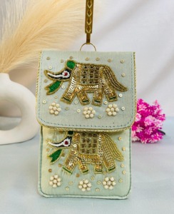 Sac bandoulière brodé à la main en lin imperméable et écologique, motif éléphant indien traditionnel, avec chaîne et crochet, pour fille - Product Image 1