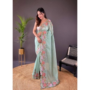 Sari en organza de qualité supérieure, motif floral brodé, tissage original en soie, idéal pour les fêtes - Product Image 1