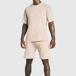 Ensemble T-shirt à manches courtes gris pour homme avec poche avant et short assorti, respirant, décontracté, pour l'été - Product Image 6