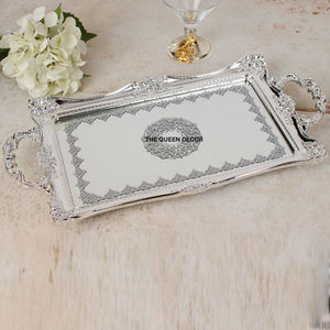 Bandeja de Servicio Dorada de Hierro Metálico, Duradera, con Diseño Vintage, Ideal para Uso Diario y Exhibiciones Elegantes en Mesa - Product Image 6