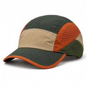 Gorras deportivas modernas diseñadas para corredores con paneles de malla transpirable, ajuste flexible y marca personalizada - Product Image 4