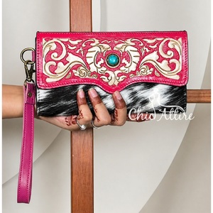 New Personalized Handmade Designer Hand Tooled Leather Carving Wallet Vintage Genuine Cowhide Leather Women <b>Purse</b> With Wristlet - Product Image 1
