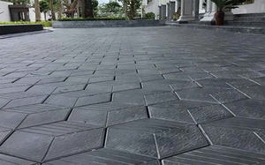 Adoquín de Hormigón Hexagonal con Patrón de 3 Rayas, Duradero, para Pavimentación de Parques al Aire Libre - Product Image 4