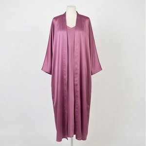 OEM Wholesale Abaya Modest Elegant Bat Sleeve Shining <b>Sparkly</b> Satin Women Muslim Dress High Quality Fashion Factory Supply - Product Image 1
