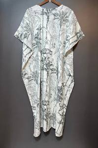 Vestido Kaftán sin Mangas de Algodón con Estampado Floral Tropical Digital para Mujer, Estilo Casual de Verano, Disponible en Asia Pacífico - Product Image 4