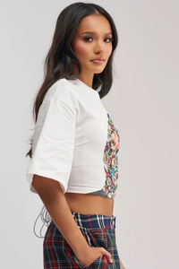 <b>White</b> <b>Cropped</b> T-Shirt With Colorful Gem Face Print Three Quarter <b>Sleeve</b> Casual <b>Top</b> For Women Summer Wear - Product Image 3