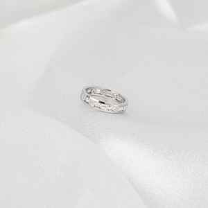 Anillo de eternidad completo con moissanita esmeralda y corte redondo para unisex, plata 925 original, regalo de aniversario para amigos - Product Image 2