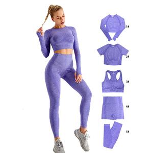 Ensemble de vêtements de yoga d'hiver pour femmes, 3 pièces, haut à manches longues + soutien-gorge de yoga + leggings, ensembles de survêtements personnalisés - Product Image 4