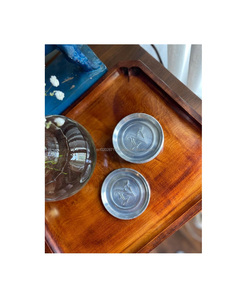 Dessous de verre en métal avec un design de travail traditionnel meenakari pour un look ethnique royal adapté à la décoration de mariage de cuisine à manger - Product Image 2