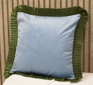 Elegant Velvet Ruffle Cushion Cover Solid Color Decorative <b>Throw</b> <b>Pillow</b> Cover Wholesale Home Decor Sofa Couch Cushion Supplier - Product Image 4