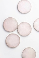 Sous-verres en tranche d'agate de quartz rose à bord argenté, pierre précieuse, décoration d'intérieur, qualité supérieure, poli, toucher réel, métaphysique MUNTAHA