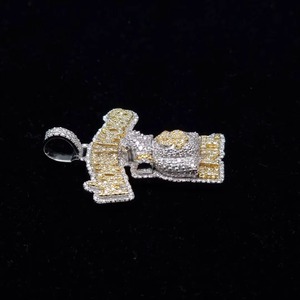 Luxury VVS Mossanite Diamond <b>Pendant</b> Iced Out Hiphop Jewelry Two Tone <b>Initial</b> Letter 925 Sliver Hiphop Custom Moissanite <b>Pendant</b> - Product Image 3