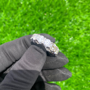 Anillo de Boda de Plata 925, Anillo de Eternidad, Diseño Delicado y Minimalista, Corte Redondo, Diamante Moissanita, Joyería de Compromiso de Diseñador, Regalo para Mujer - Product Image 1