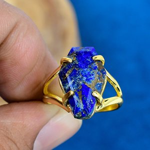 แหวนพลอยลาพิส ลาซูลีทองแดงธรรมชาติ รูปทรงโลงศพ ชุบทอง 18k บนเงินแท้ 925 - Product Image 2