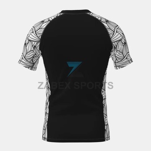 Rashguard extensible pour hommes pour l'entraînement BJJ et MMA, ajusté, 220g Spandex/Polyester, design frontal sublimé personnalisable, fabriqué au Pakistan - Product Image 4