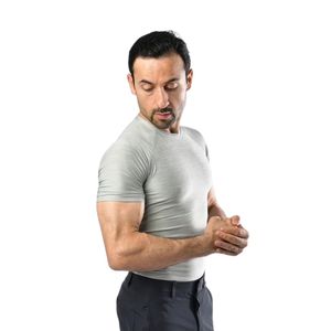 Camiseta Deportiva Ajustada de Manga Corta y Cuello Redondo para Hombre, Color Gris Claro, Ideal para Entrenamiento, Gimnasio, Fitness y Deportes - Product Image 3