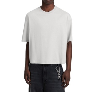 T-shirt Homme International Outfitize – Col en V, Coton de Qualité Supérieure, Logo Personnalisé, Vêtement Décontracté, Vente en Gros, Lot en Vrac - Product Image 2