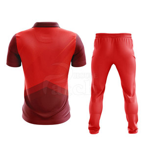 Ensemble d'uniformes sportifs de haute qualité avec des matériaux durables, idéal pour le football, le basketball et les activités sportives en plein air - Product Image 4