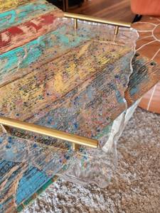 Bandeja de Servicio Multiusos de Resina, Diseño Elegante para el Hogar, Cafeterías y Hoteles, Bandeja de Servicio Hecha a Mano, Bandeja de Resina de Alta Demanda - Product Image 4