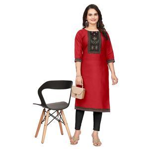 งานปักผ้าฝ้ายเมจิกดีไซน์เนอร์พร้อมใส่สีแดง Kurti - Product Image 1