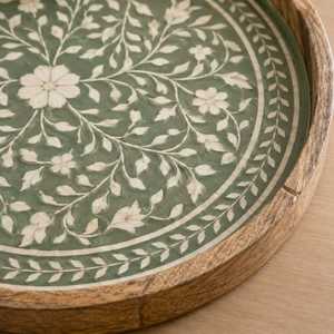 Bandeja Decorativa Redonda con Incrustaciones y Diseño Floral con Borde de Madera para Exhibición en Mesa, Venta al por Mayor - Product Image 5