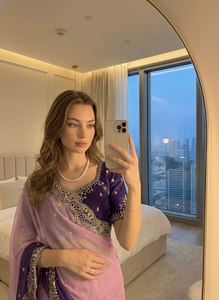 ผ้าส่าหรีปักลายมอสสุดหรู ผ้าส่าหรีเฮอริเทจโกลว์ ผ้าส่าหรีลายบุตติสุดสง่างาม ผ้าส่าหรีงานปักดิ้นรอยัล - Product Image 6