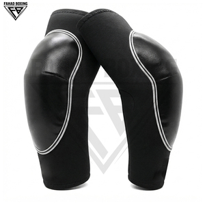 Rodilleras Protectoras Personalizadas, Equipo de Compresión Acolchado Flexible con Acabado Negro Elegante y Ribete Plateado para Seguridad Deportiva - Product Image 2
