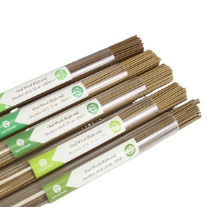 Venta al por mayor buen precio varillas de incienso puro Aroma Oud Vietnam Oud varillas de incienso Bakhoor olor fuerte y duradero - Product Image 1