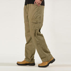 Pantalon cargo de sport pour homme, coupe ajustée, léger, respirant, multi-poches, avec cordon de serrage à la cheville, idéal pour l'entraînement et le jogging - Product Image 4