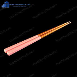 Ensemble de cuillères et baguettes en bois naturel, 12 pièces, avec poignée colorée, lavage à la main uniquement, ustensiles légers, fabriqués au Vietnam - Product Image 3
