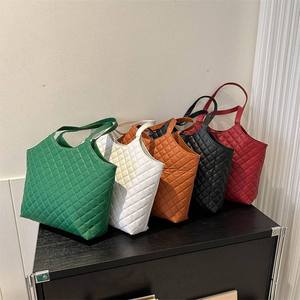 Women's <b>Soft</b> Genuine <b>Leather</b> Quilted Casual Tote <b>Bag</b> Large Capacity Shoulder Fashion Purse for Office Travel and Everyday Carry - Product Image 1