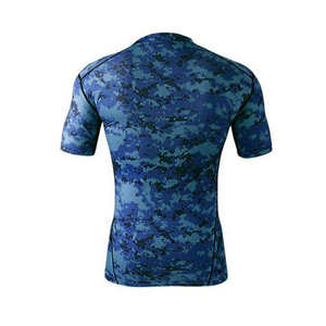เสื้อแรชการ์ดแขนสั้นสีน้ำเงินสำหรับผู้ชาย แห้งเร็ว ผลิตจากโพลีเอสเตอร์ เหมาะสำหรับว่ายน้ำ เสื้อคอมเพรสชั่นสำหรับผู้ใหญ่ - Product Image 3