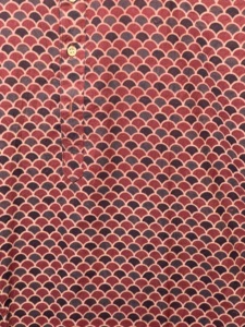 ชุดคุรตะแบบดั้งเดิมสำหรับผู้ชายแบบสั้น |   เสื้อแขนยาวผ้าฝ้าย |   ลายพิมพ์ดอกไม้แบบแฮนด์บล็อก |   ผ้าใยธรรมชาติที่ยั่งยืนในราคาที่สมเหตุสมผล - Product Image 3