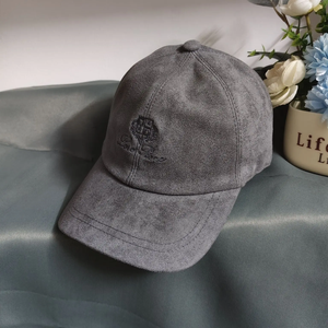 Gorra de Béisbol 2026 de Cuero y Terciopelo para Hombre y Mujer, Otoño e Invierno, Nueva, Versátil, Casual y Cómoda, con Bordado - Product Image 5