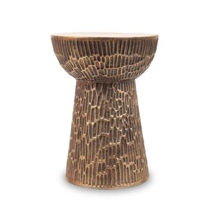 Table d'appoint contemporaine en métal avec plateau rond pour le service et comme élément décoratif élégant pour le salon - Product Image 3