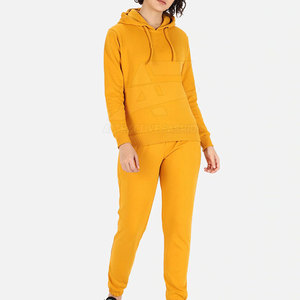 Diseña Tu Propio Chándal de Alta Calidad a Bajo Precio, con Tejido Premium y Acabado de Primera Calidad, Chándal para Mujer, Elegante Conjunto Deportivo - Product Image 4