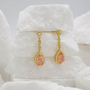 ต่างหูเงินแท้ 925 ชุบทอง 14K ประดับมอร์แกไนต์ทรงหยดน้ำ สีพีช งานแฮนด์เมด ของขวัญสุดหรูสำหรับผู้หญิง ใส่ไปงานปาร์ตี้ - Product Image 4