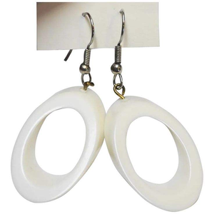 Pendientes de Hueso con Diseño Antiguo, Forma Ovalada, con un Patrón de Joyería Tradicional para Mujer, para Uso en Compromisos y Bodas - Product Image 1